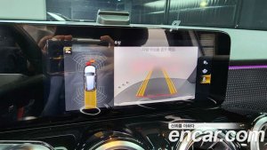 Mercedes-Benz GLB-Class GLB220 2021 года из Южной Кореи