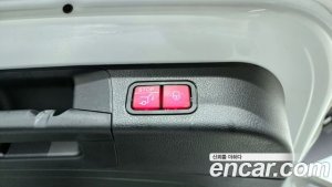 Mercedes-Benz GLB-Class GLB220 2021 года из Южной Кореи
