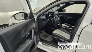 Peugeot 2008 EV GT Line 2021 года из Южной Кореи