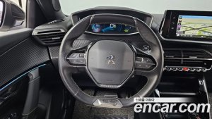Peugeot 2008 EV GT Line 2021 года из Южной Кореи