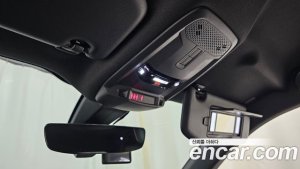 Peugeot 2008 EV GT Line 2021 года из Южной Кореи