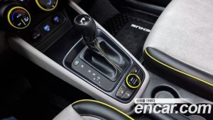 Hyundai Venue 1.6 Flux 2020 года из Южной Кореи