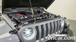 Jeep Wrangler 2.0 Overland Unlimited Top 4Door 2021 года из Южной Кореи