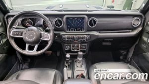 Jeep Wrangler 2.0 Overland Unlimited Top 4Door 2021 года из Южной Кореи
