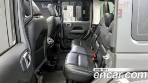 Jeep Wrangler 2.0 Overland Unlimited Top 4Door 2021 года из Южной Кореи