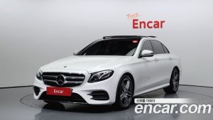 Mercedes-Benz E-Class E300 4MATIC AMG Line 2020 года из Южной Кореи