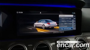 Mercedes-Benz E-Class E300 4MATIC AMG Line 2020 года из Южной Кореи