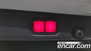 Mercedes-Benz E-Class E300 4MATIC AMG Line 2020 года из Южной Кореи