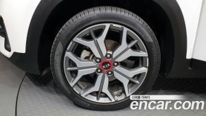 Kia Seltos Дизель 1.6 2WD 2020 года из Южной Кореи