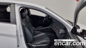 Hyundai AVANTE 1.6 2021 года из Южной Кореи