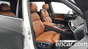 BMW X7 M50i 6인승 2020 года из Южной Кореи