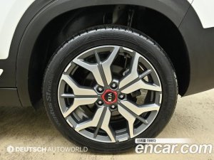 Kia Seltos Бензин 1.6 Turbo 2WD 2021 года из Южной Кореи