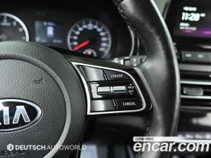 Kia Seltos Бензин 1.6 Turbo 2WD 2021 года из Южной Кореи