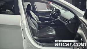 Hyundai AVANTE 1.6 2021 года из Южной Кореи