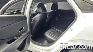 Hyundai AVANTE 1.6 2021 года из Южной Кореи