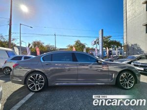 BMW 7-Series 740Li xDrive M Sport 2021 года из Южной Кореи