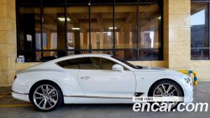 Bentley Continental 4.0 GT 2020 года из Южной Кореи
