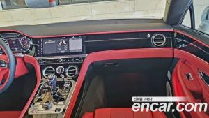 Bentley Continental 4.0 GT 2020 года из Южной Кореи
