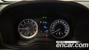 Hyundai Venue 1.6 Flux 2021 года из Южной Кореи