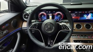 Mercedes-Benz E-Class E250 Exclusive 2021 года из Южной Кореи