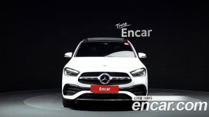 Mercedes-Benz GLA-Class GLA250 4MATIC 2020 года из Южной Кореи