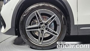 Mercedes-Benz GLA-Class GLA250 4MATIC 2020 года из Южной Кореи