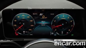 Mercedes-Benz GLA-Class GLA250 4MATIC 2020 года из Южной Кореи