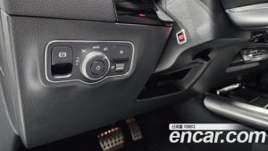 Mercedes-Benz GLA-Class GLA250 4MATIC 2020 года из Южной Кореи