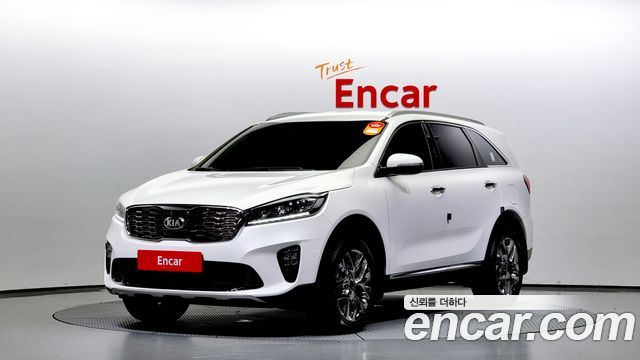 Kia Sorento Дизель 2.0 2WD 2020 года из Кореи