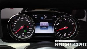 Mercedes-Benz E-Class E250 Avantgarde 2020 года из Южной Кореи