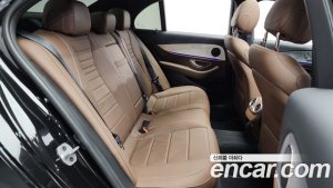 Mercedes-Benz E-Class E250 Avantgarde 2020 года из Южной Кореи