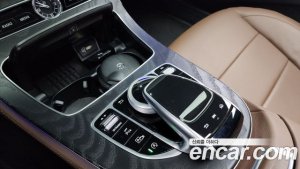 Mercedes-Benz E-Class E250 Avantgarde 2020 года из Южной Кореи
