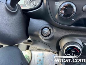 Hyundai Venue 1.6 Modern 2020 года из Южной Кореи