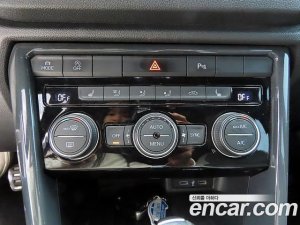 Volkswagen T-Roc 2.0 TDI Prestige 2021 года из Южной Кореи