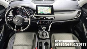 Kia Seltos Дизель 1.6 2WD 2021 года из Южной Кореи