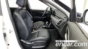 Kia Seltos Дизель 1.6 2WD 2021 года из Южной Кореи