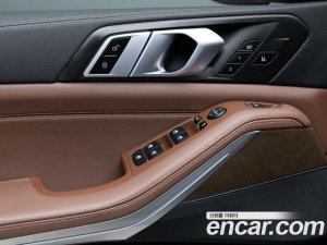 BMW X5 xDrive 30d xLine 2020 года из Южной Кореи
