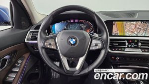 BMW 3-Series 320i Luxury 2021 года из Южной Кореи