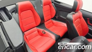 Ford Mustang GT Cabriolet 2021 года из Южной Кореи