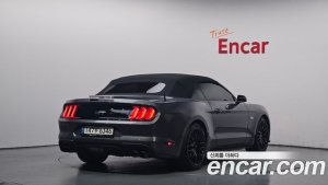 Ford Mustang GT Cabriolet 2021 года из Южной Кореи
