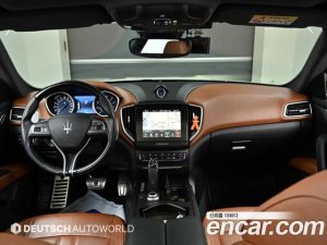 Maserati Ghibli 3.0 GranSport 2020 года из Южной Кореи