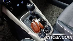 Hyundai Venue 1.6 Flux 2020 года из Южной Кореи