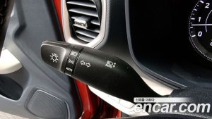 Hyundai Venue 1.6 Flux 2020 года из Южной Кореи