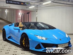 Lamborghini Huracan EVO 5.2 SPYDER 2020 года из Южной Кореи
