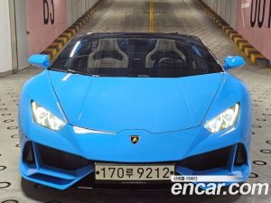 Lamborghini Huracan EVO 5.2 SPYDER 2020 года из Южной Кореи