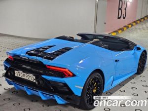 Lamborghini Huracan EVO 5.2 SPYDER 2020 года из Южной Кореи