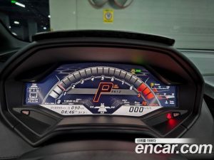 Lamborghini Huracan EVO 5.2 SPYDER 2020 года из Южной Кореи