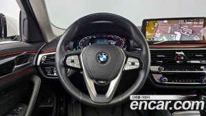 BMW 5-Series 520i Luxury 2021 года из Южной Кореи