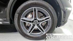 Mercedes-Benz GLC-Class GLC300e 4MATIC Coupe 2020 года из Южной Кореи