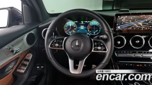 Mercedes-Benz GLC-Class GLC300e 4MATIC Coupe 2020 года из Южной Кореи